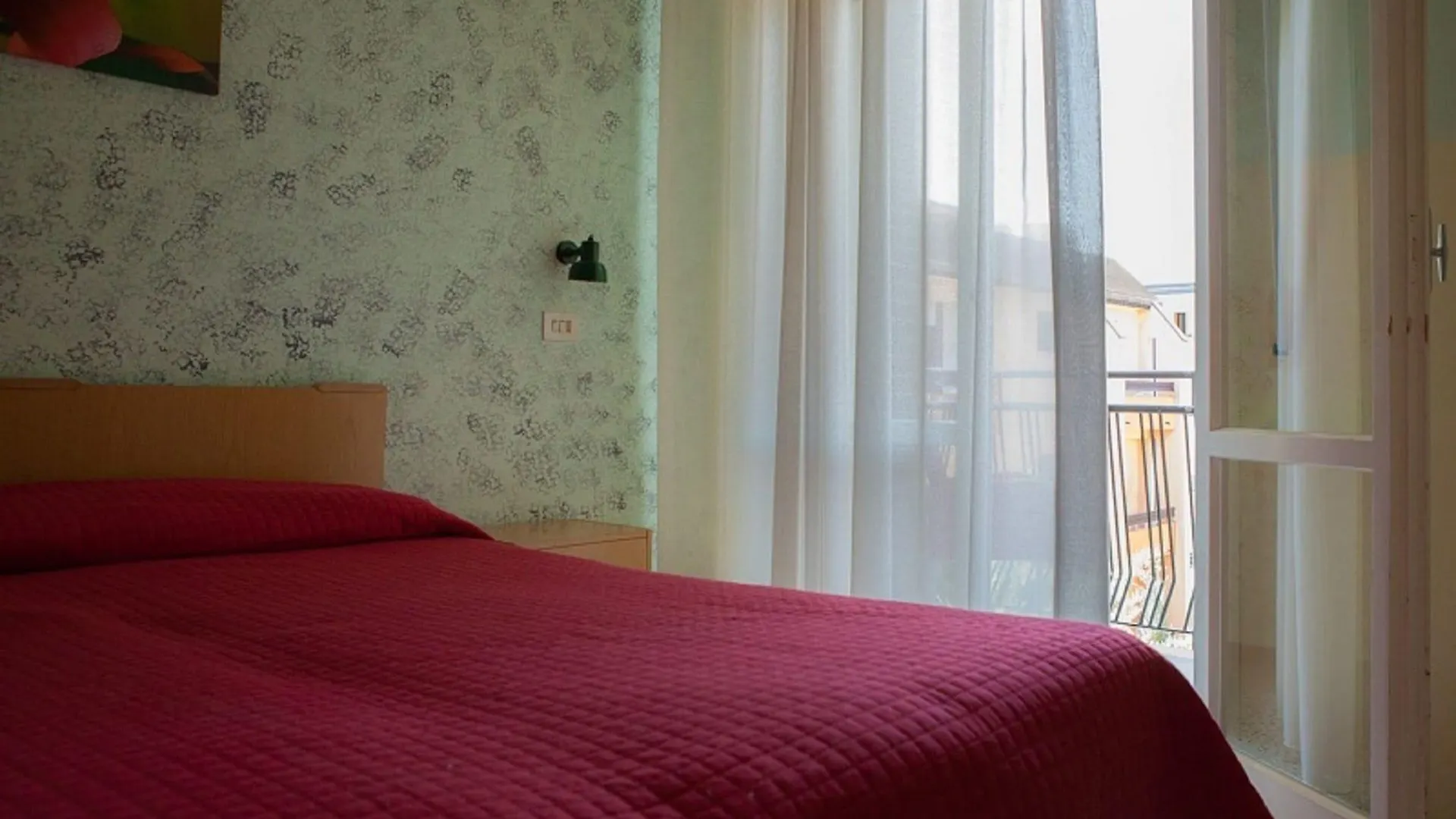 ***  Hotel Ausonia B&B Rimini Italy