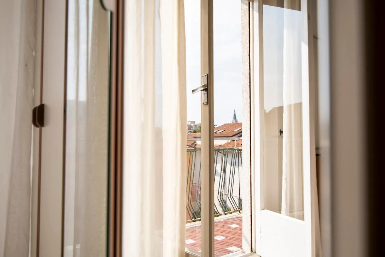 Hotel Ausonia B&B Римини Италия